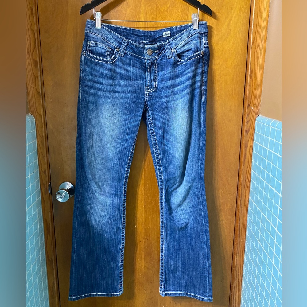 Bootcut BKE Jeans - Picture 1 of 8